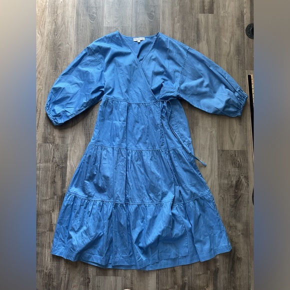 Sweet Baby Jamie Blue Tiered Wrap Dress size large - Picture 2 of 6